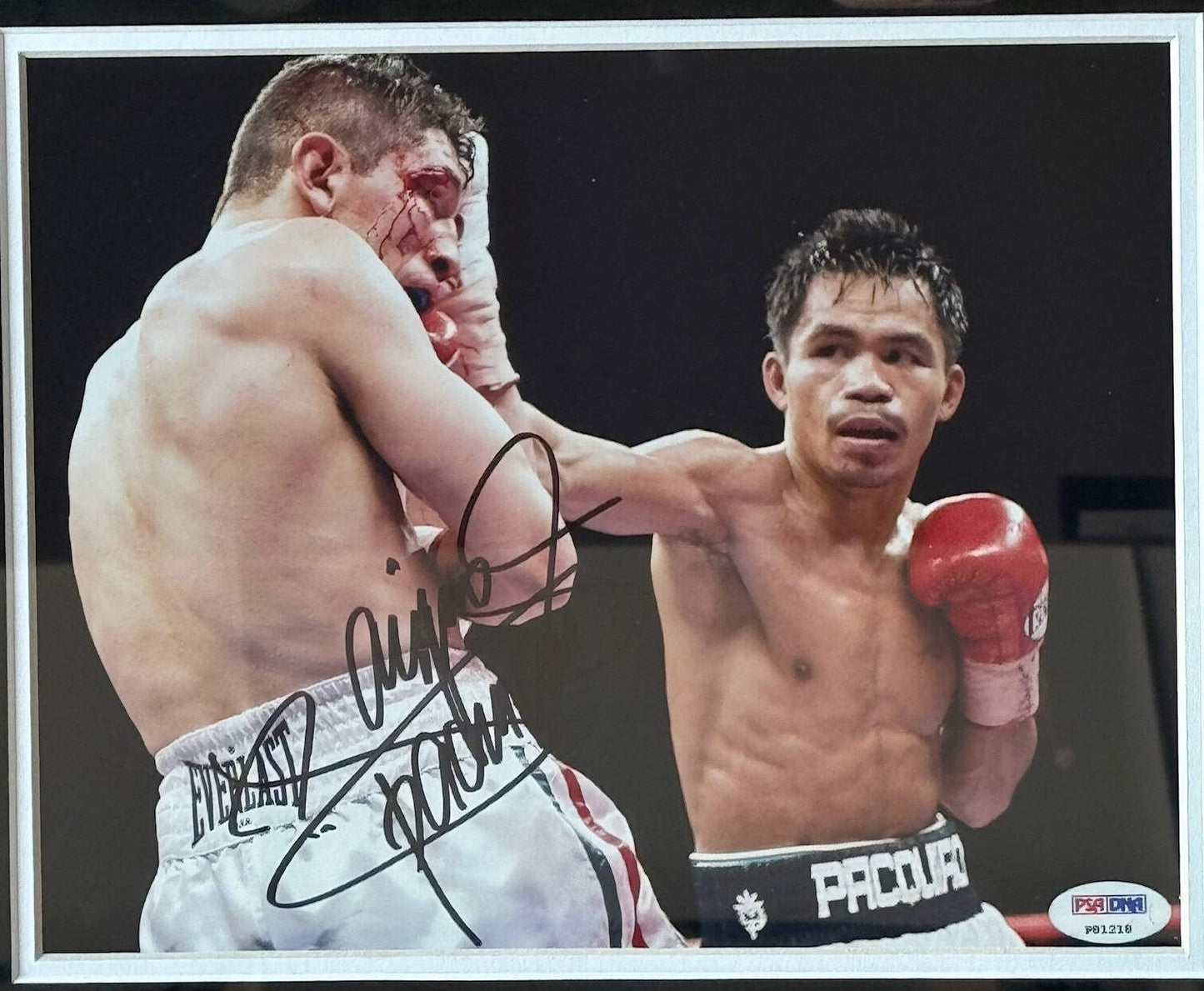 Manny Pacquiao Autographed 8X10 Framed Boxing Photo (Psa)