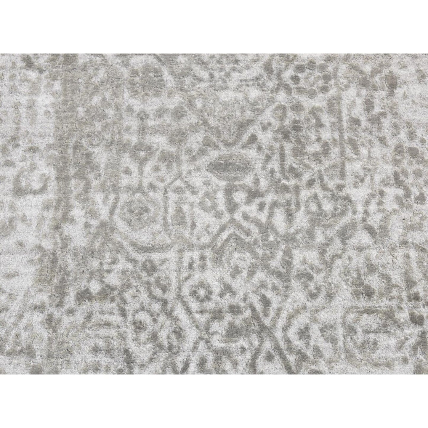 2'7"X8' Gray Zoroastrian Design Wool And Silk Hand Knotted Runner Rug