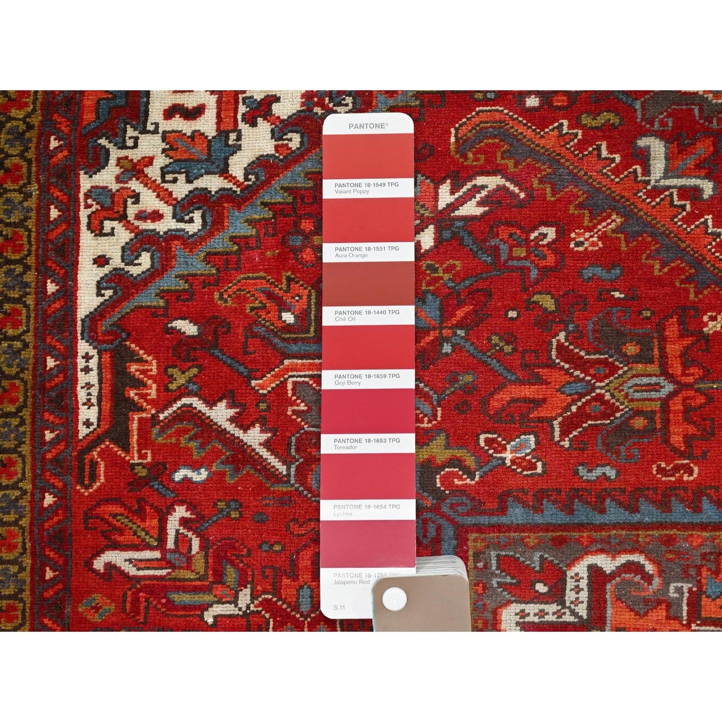 8'4"X10'10" Red Pure Wool Hand Knotted Vintage Zoroastrian Heris Rug