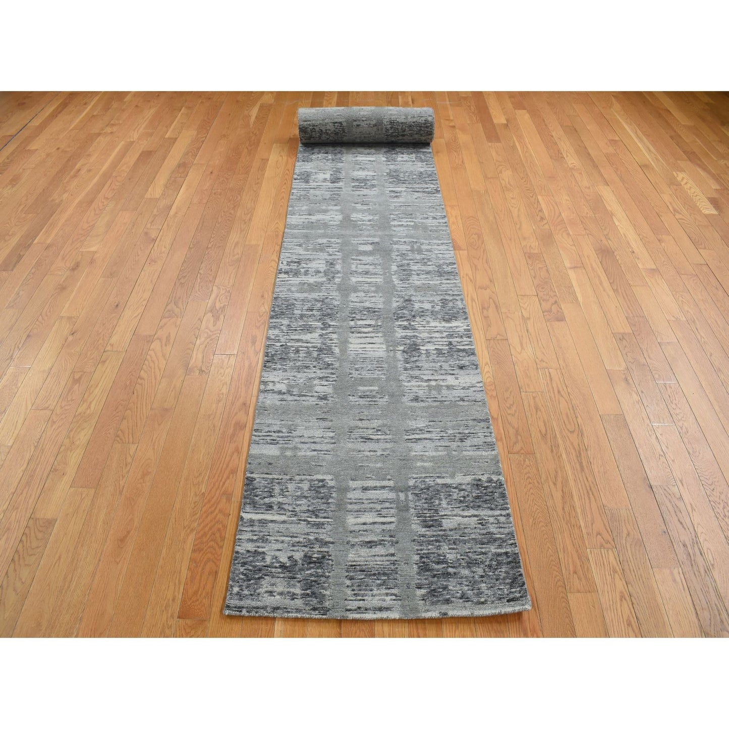 2'6"X17'10" Gray Undyed Natural Wool Modern Xl Runner Hand Knotted Rug