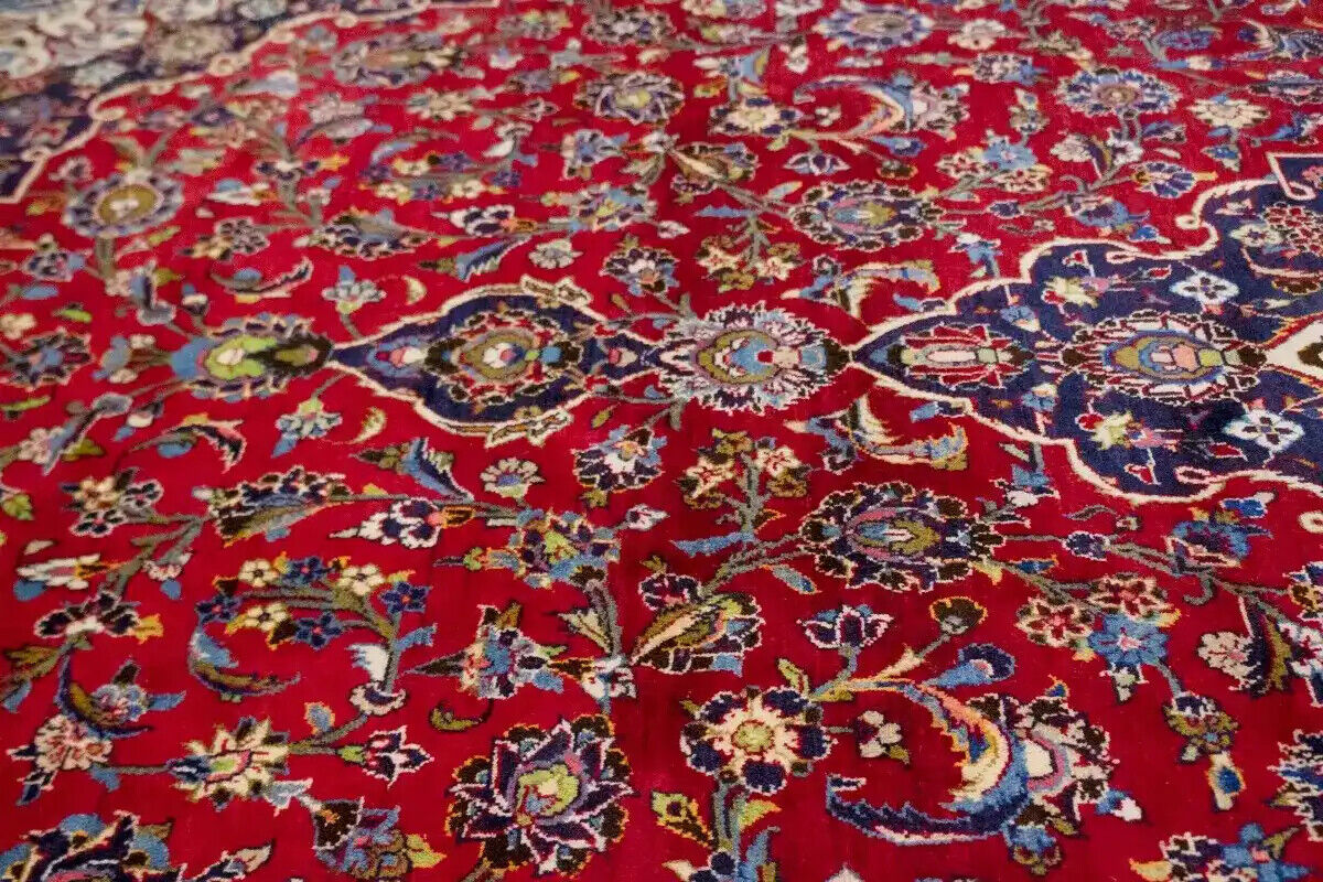 Vintage Handmade Oriental Rug Classic Floral Wool