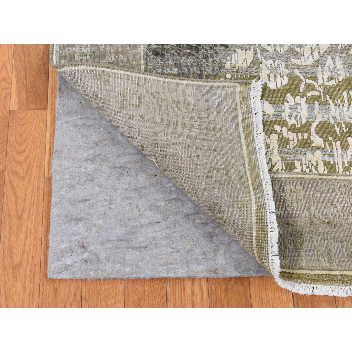 8'9"X12'1" Green Silk With Wool Abrash Artistic Motifs Hand Knotted Rug