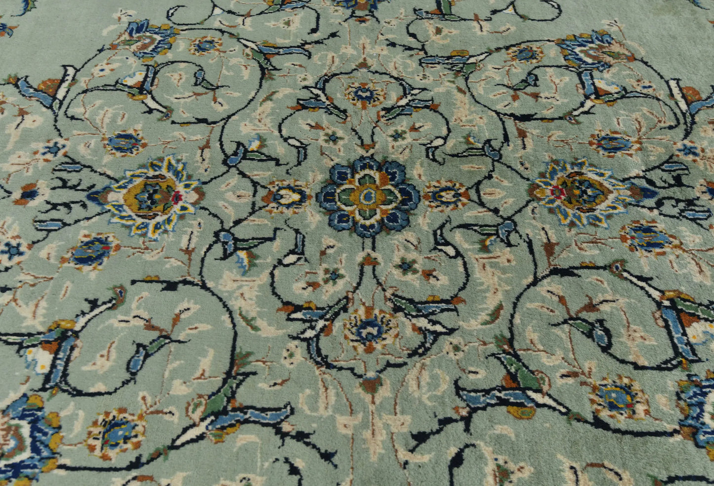 Vintage Hand-Knotted Oriental Rug 10X13 Ft