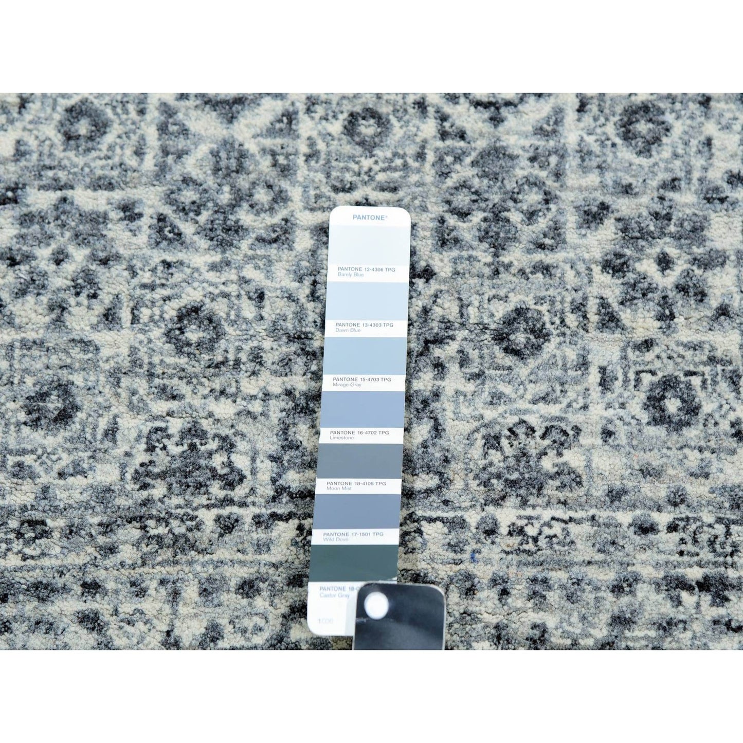 3'X5'3" White Mamluk Dynasty Design Undyed Wool Hand Knotted Oriental Rug