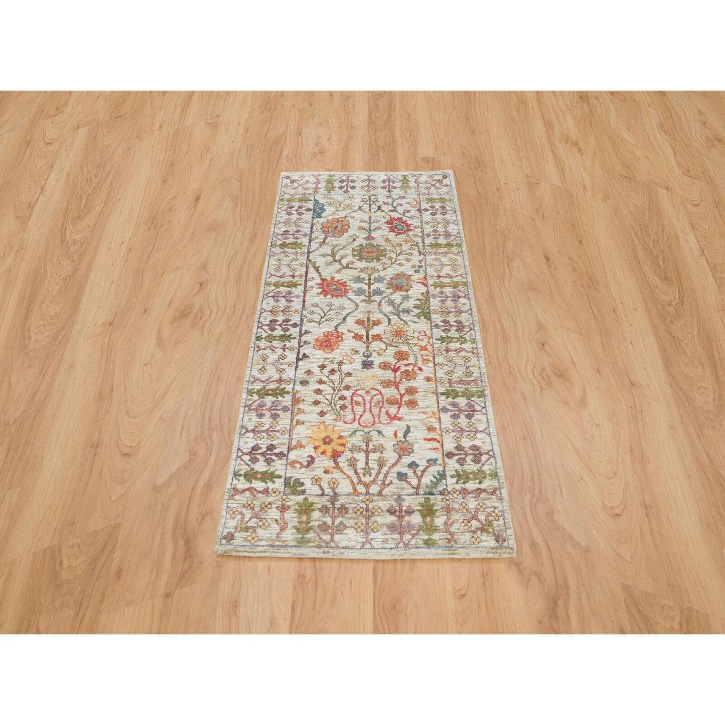 2'6"X6'2" Taupe Hand Knotted Directional Vase Design Silk/Wool Runner Rug