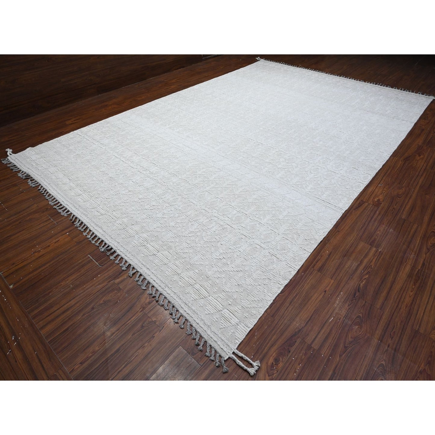 9'9"X15'4" Ivory Moroccan Weave Leaf Design Oversized Oriental Rug