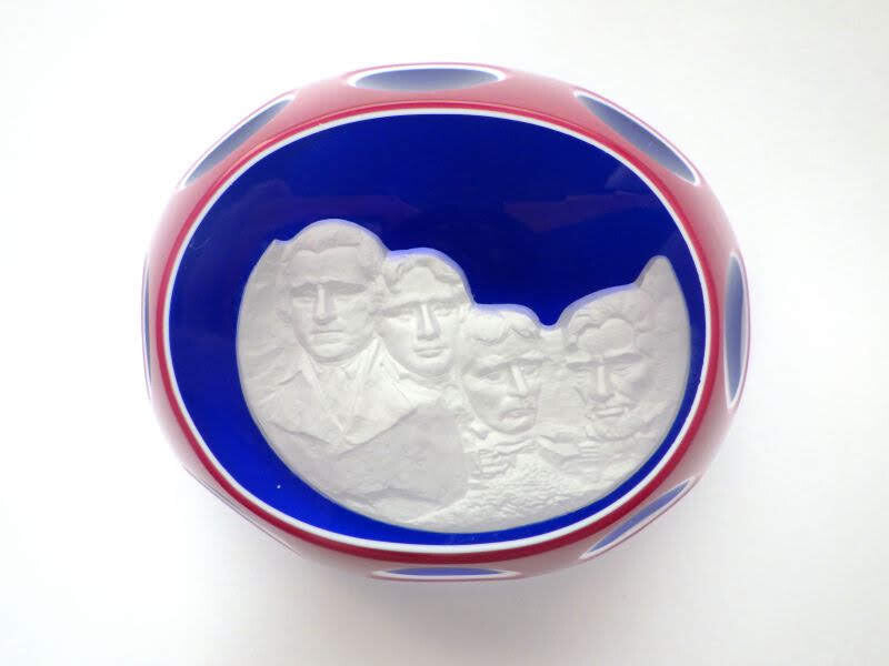 Baccarat Paperweight 1976 Mount Rushmore Presidential  Blue Glass Crystal Rare