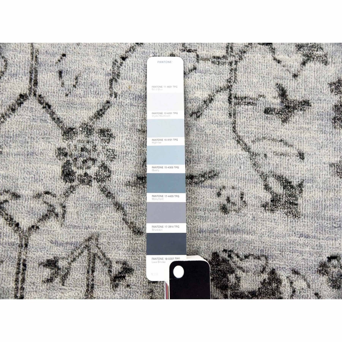 8'X9'10" Gray Wool And Silk Hand Knotted Zoroastrian Tebraz Design Rug
