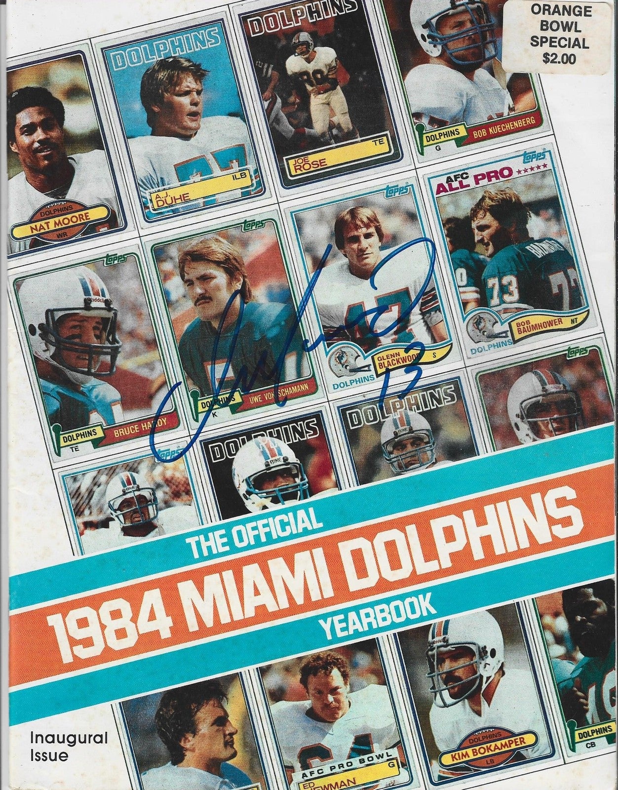 Dan Marino 1984 Autographed Dolphins Yearbook (Beckett)