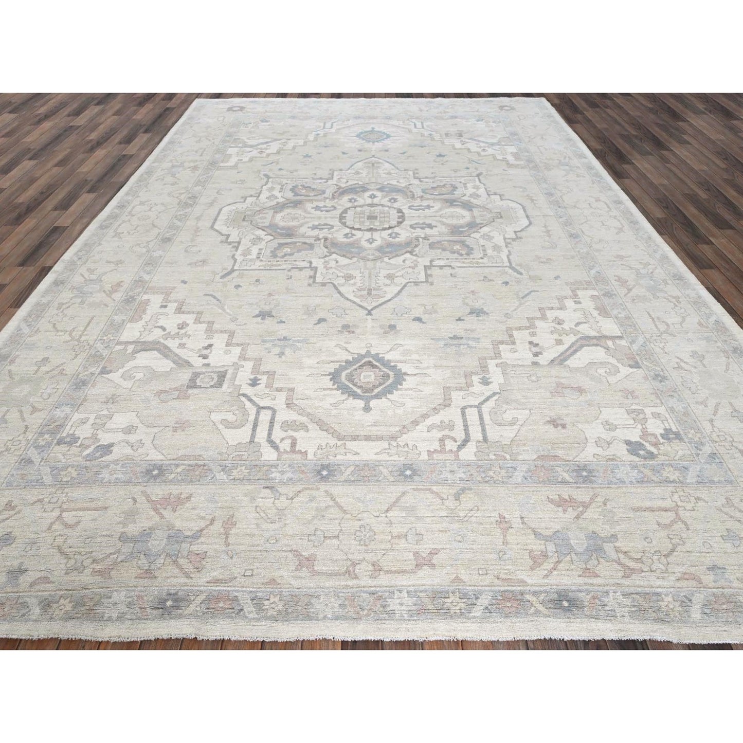 10'X13'7" White Wash Peshawar With Heris Design Hand Knotted Pure Wool Rug