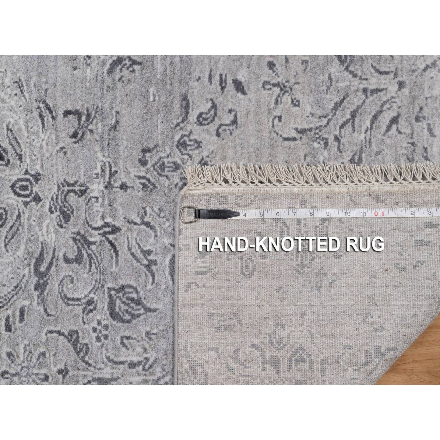 4'X5'10" Cloud Gray Wool And Silk Rug Damask Design Hand Knotted Oriental