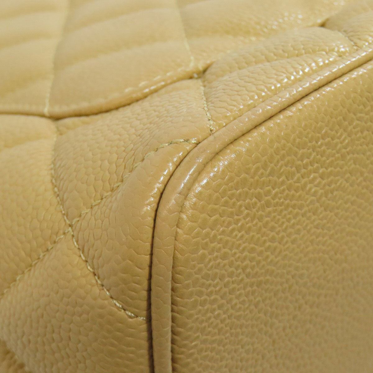 Chanel Tote Bag Medallion Goldhardware Grained