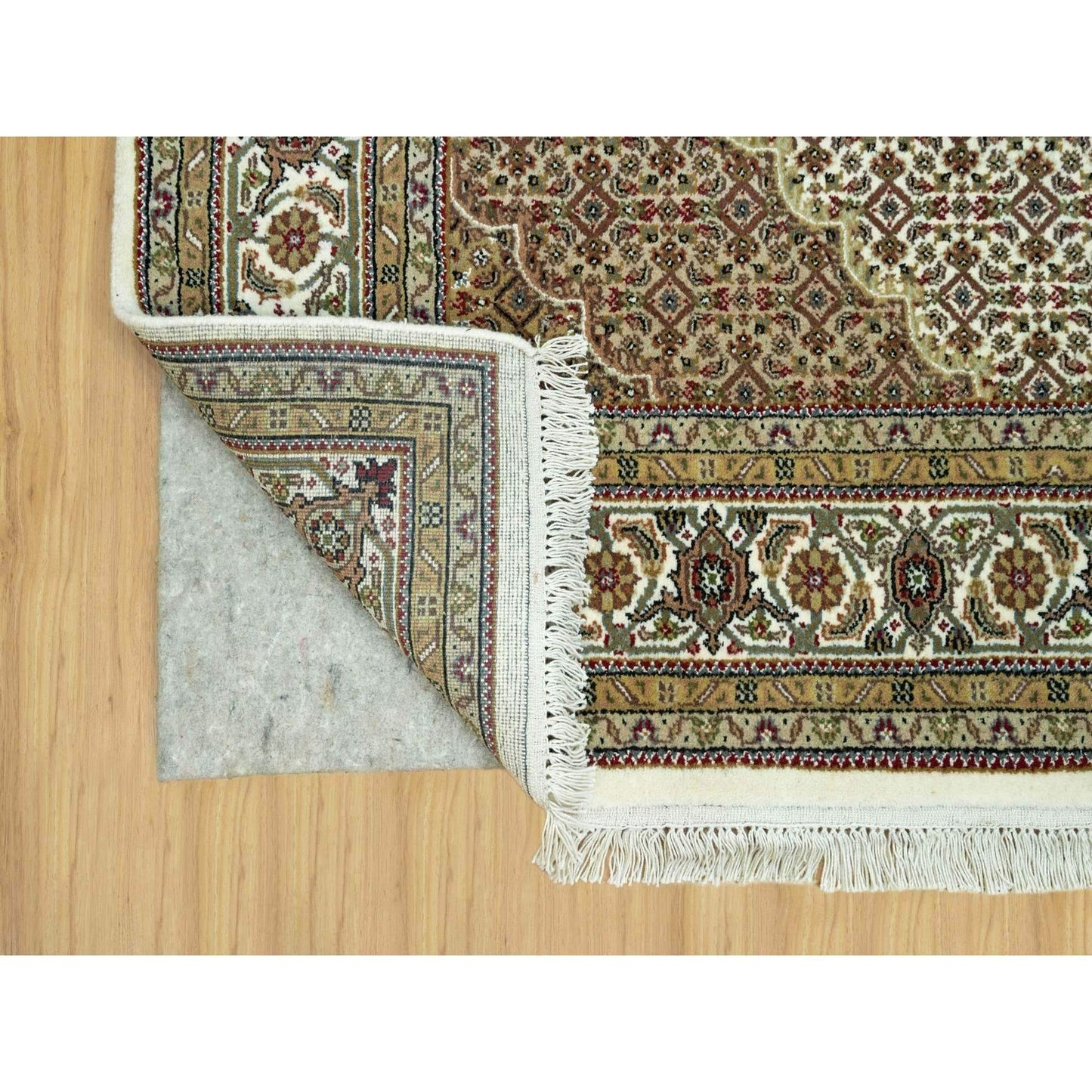5'10"X9'2" Silky White Wool Tebraz Mahi Design Hand Knotted Oriental Rug