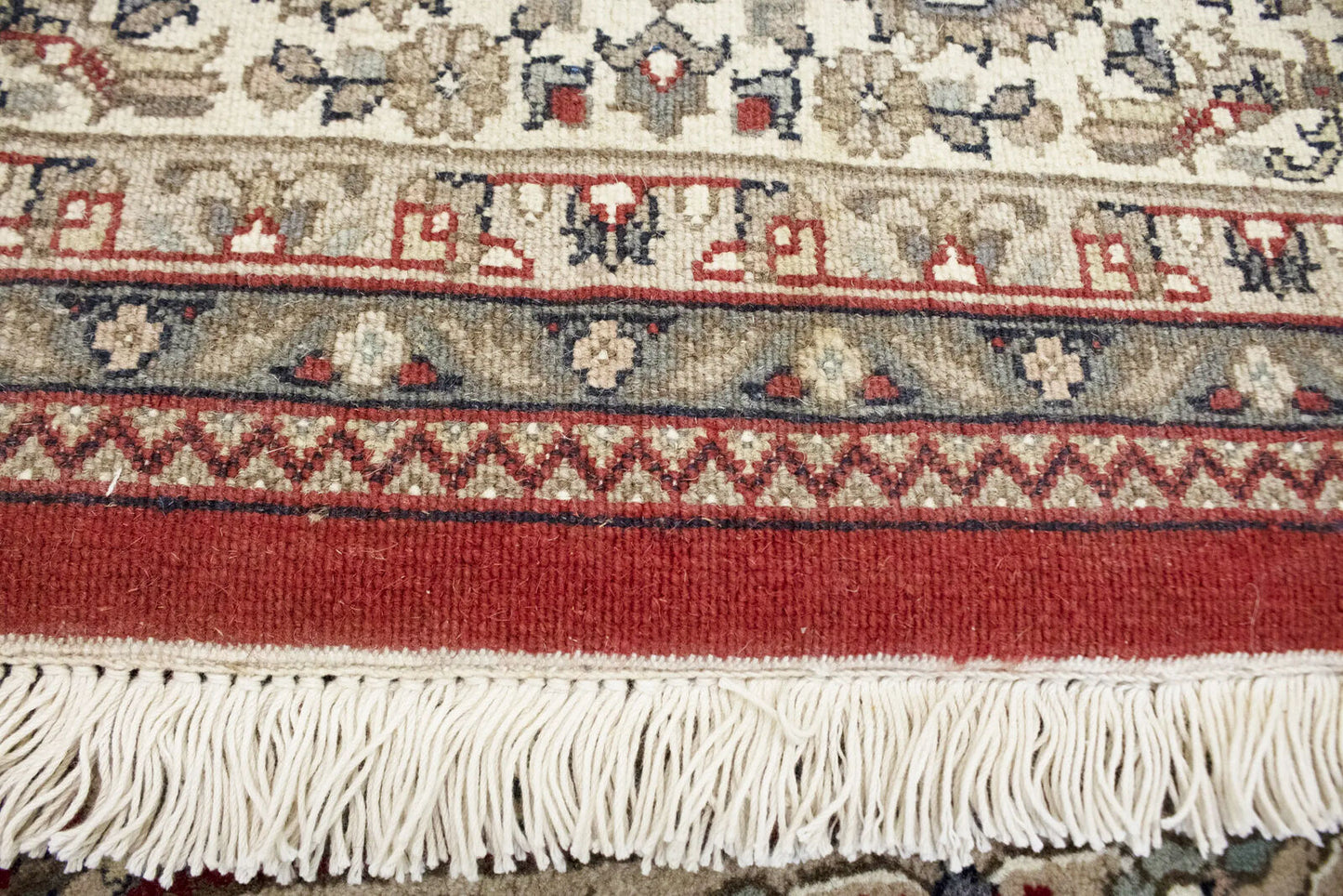 Extra Fine Handmade Wool Oriental Rug 6'5X9'9 Ft