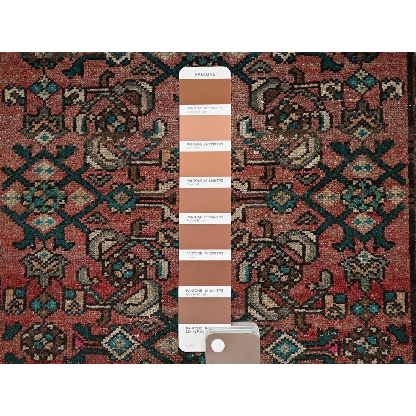 2'7"X9'1" Red Vintage Zoroastrian Khamadan Hand Knotted All Wool Runner Rug