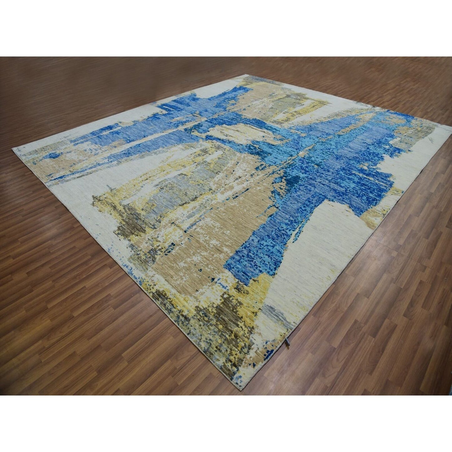 12'1"X13'10" White Abstract Design 100% Wool Hand Knotted Oversized Rug