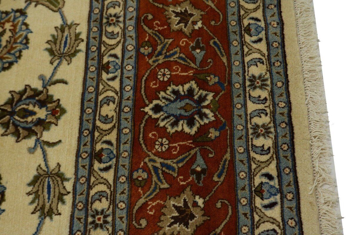 Rare Vintage Oriental Rug Classic Floral