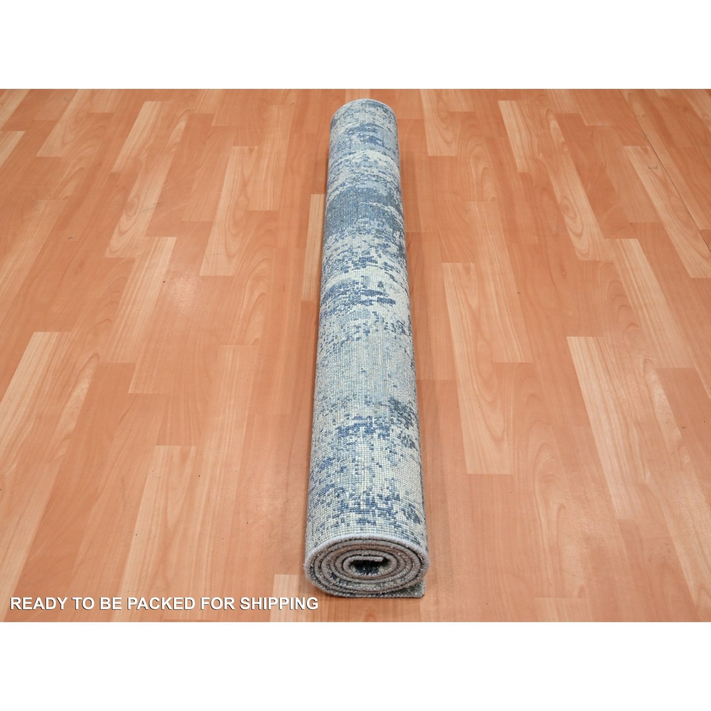 4'1"X6'2" Light Blue Hand Knotted Abstract Design Pure Silk And Wool Rug