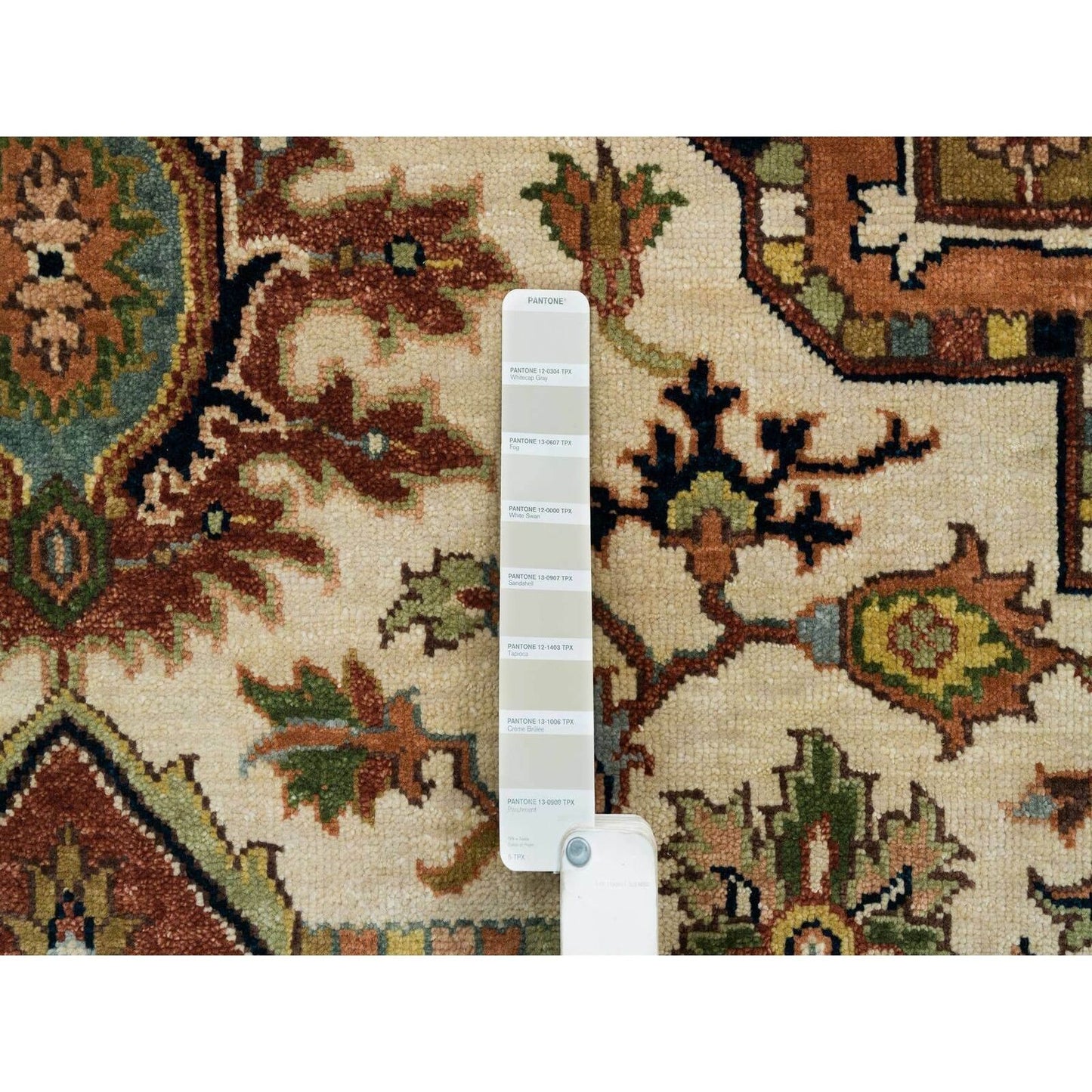 7'9"X9'9" Ivory Heris Medallion Design Pure Wool Hand Knotted Rug