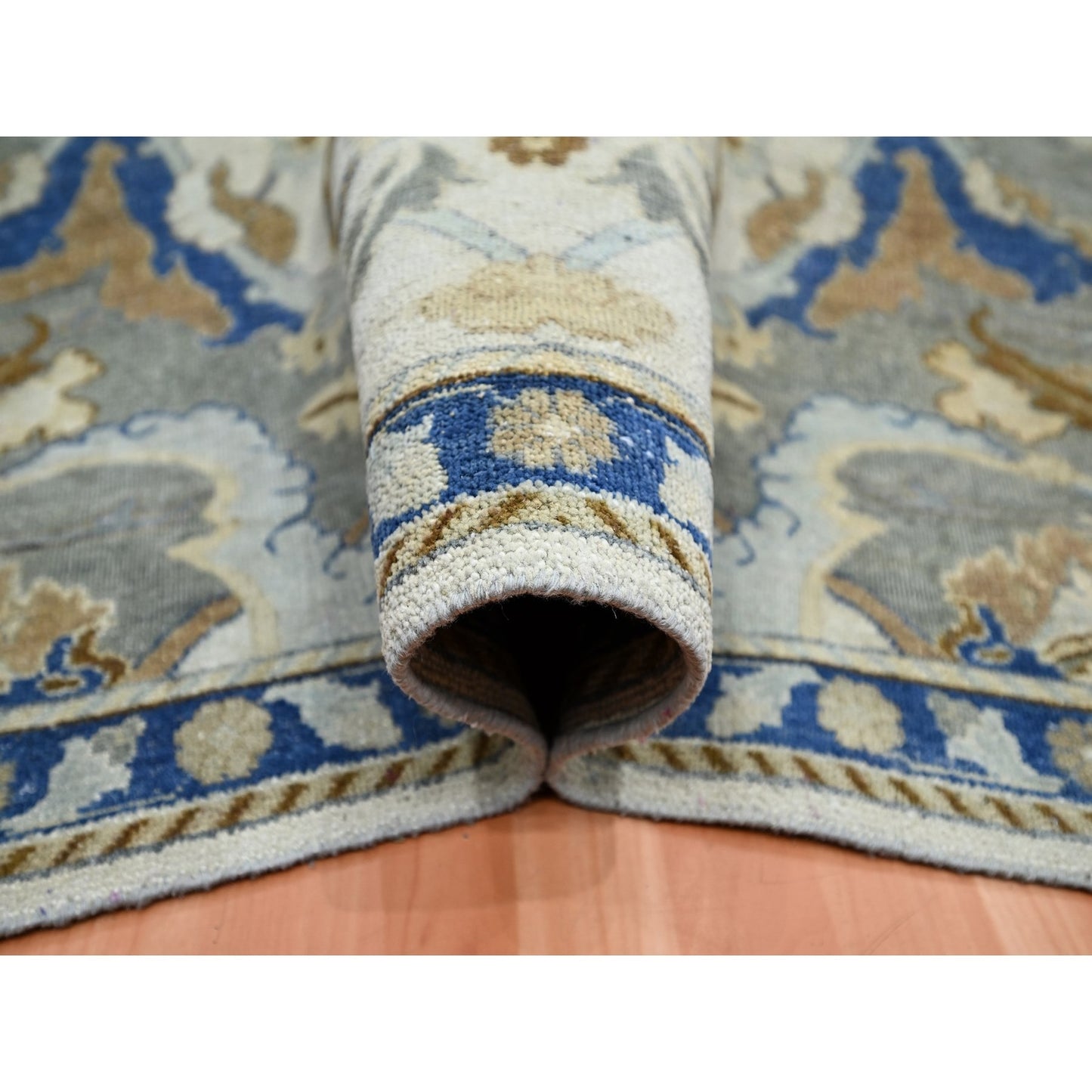 8'1"X10'2" Ivory Zoroastrian Ispahan Inspired Hand Knotted 100% Wool Rug