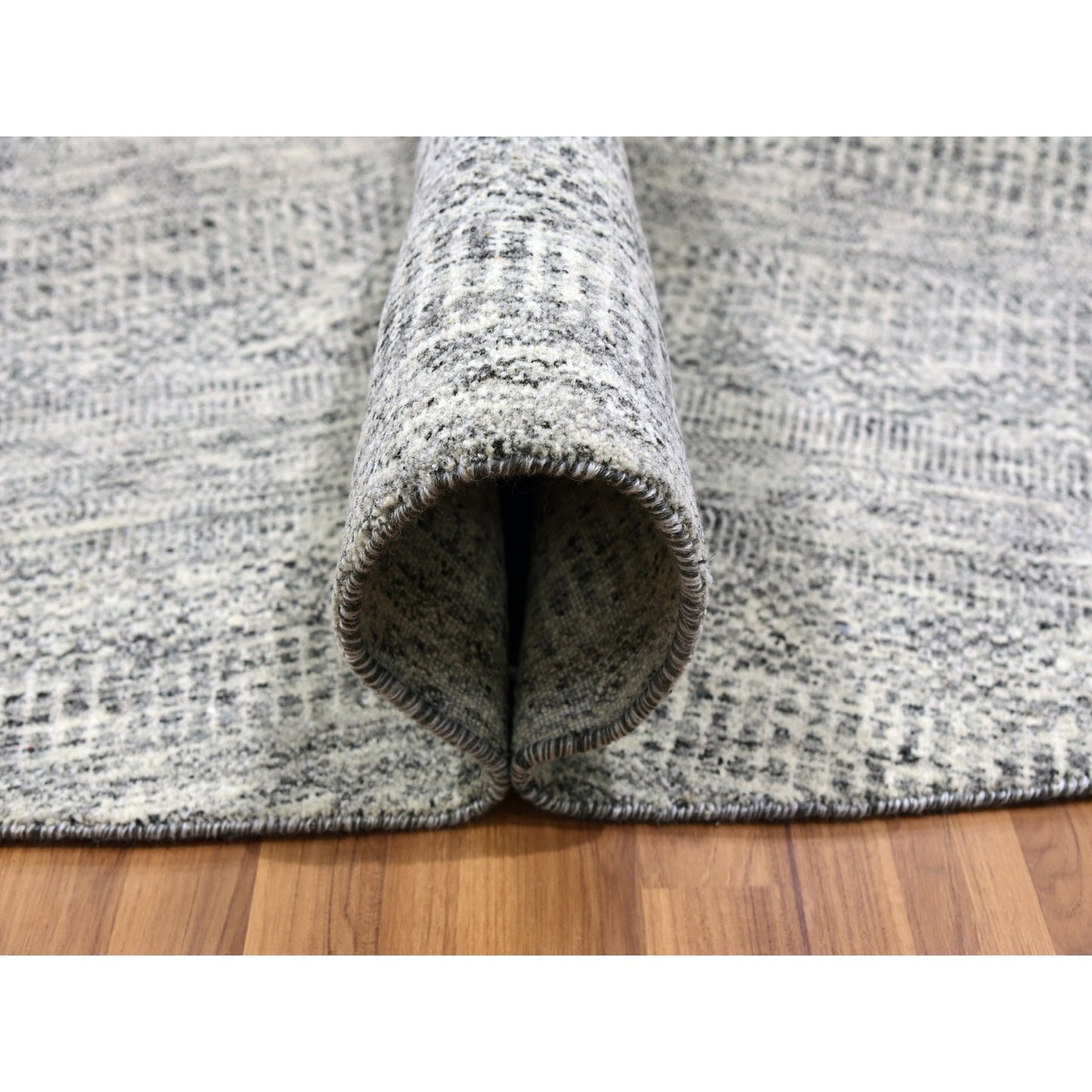 11'X11' Bright Gray Undyed Wool Grass Design Hand Knotted Round Rug