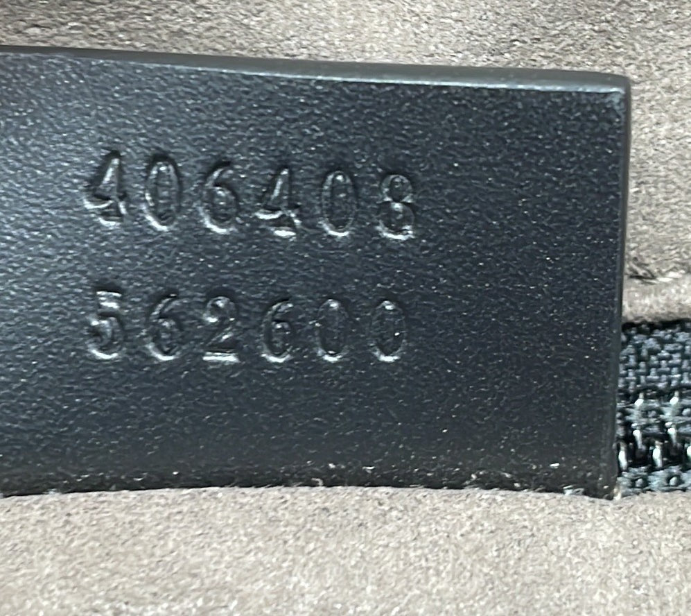 Gucci Signature Zip Messenger Bag Guccissima Leather Medium