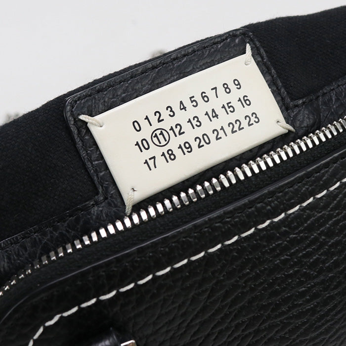 Maison Margiela S56Wg0081 P4455T8013 5Ac Handbag Calfskin Black Women