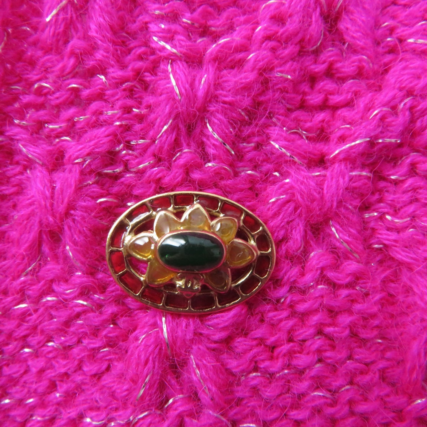 Chanel Knit P44135 Main
