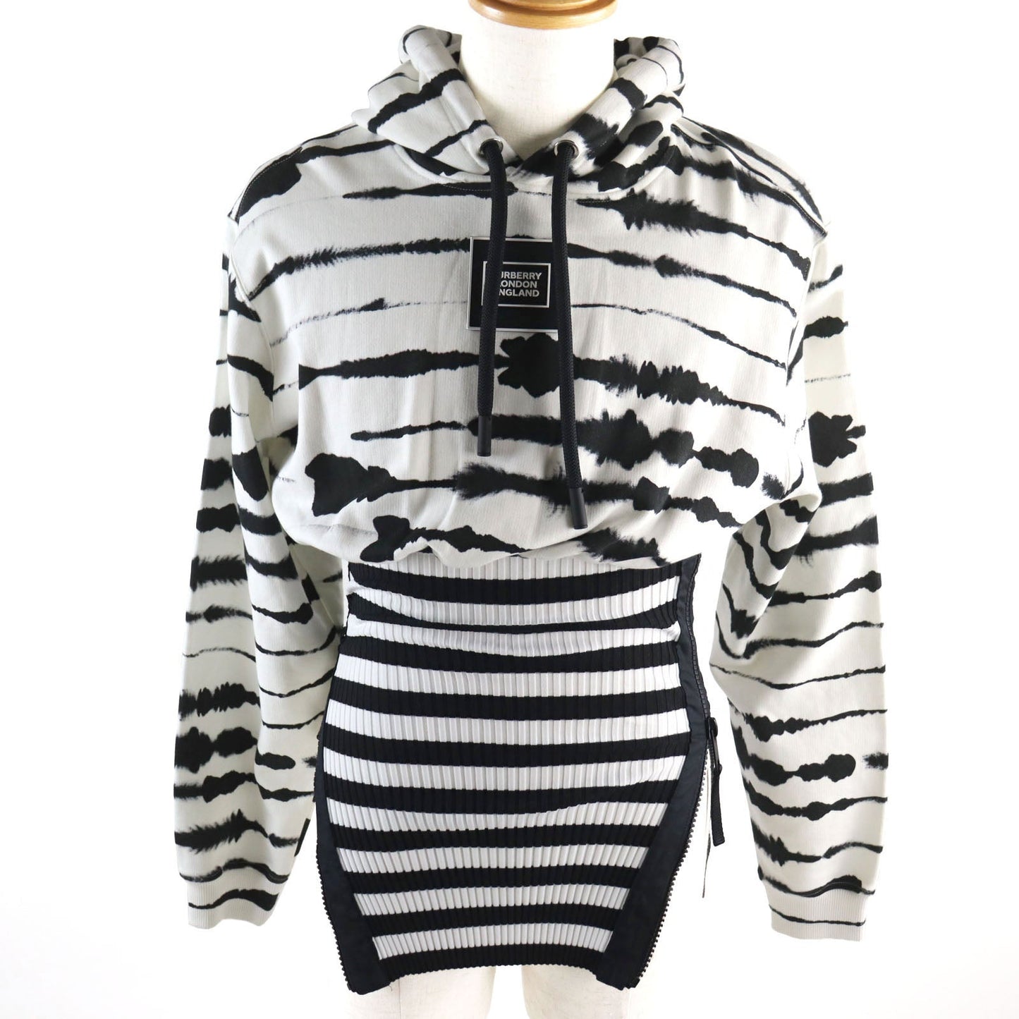 Burberry Hoodie 4563724 Outer Material