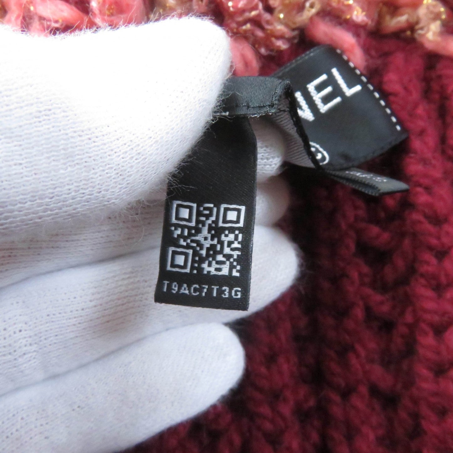 Chanel Cardigan P72932 Main
