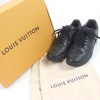 Louis Vuitton Low Cut Sneakers Main