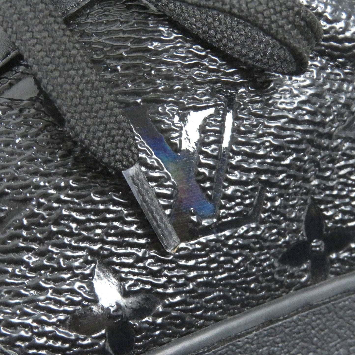 Louis Vuitton Low Cut Sneakers Main