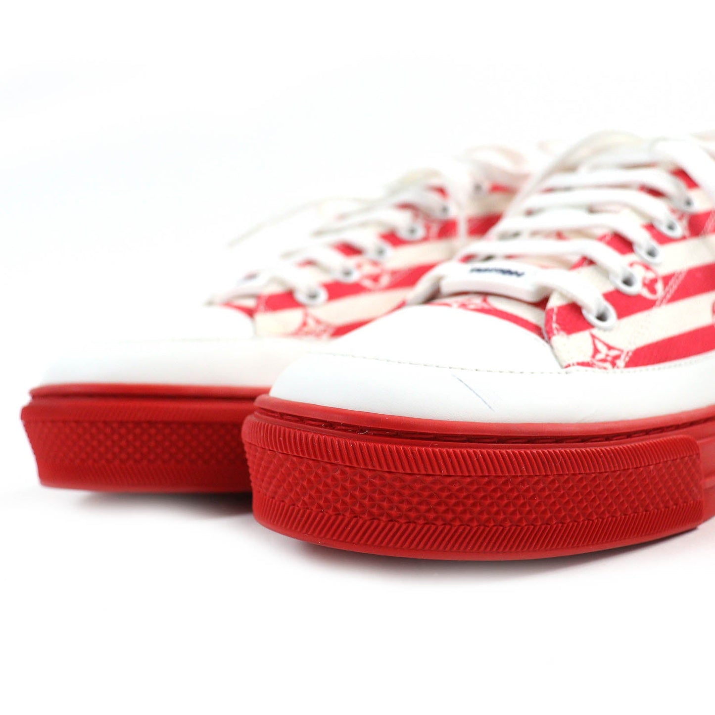 Louis Vuitton Low Cut Sneakers Main