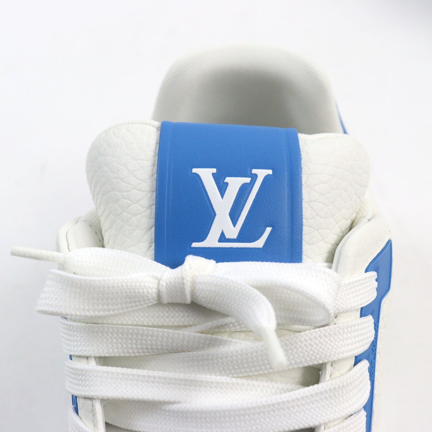 Louis Vuitton Sneakers 1Abd1G Main