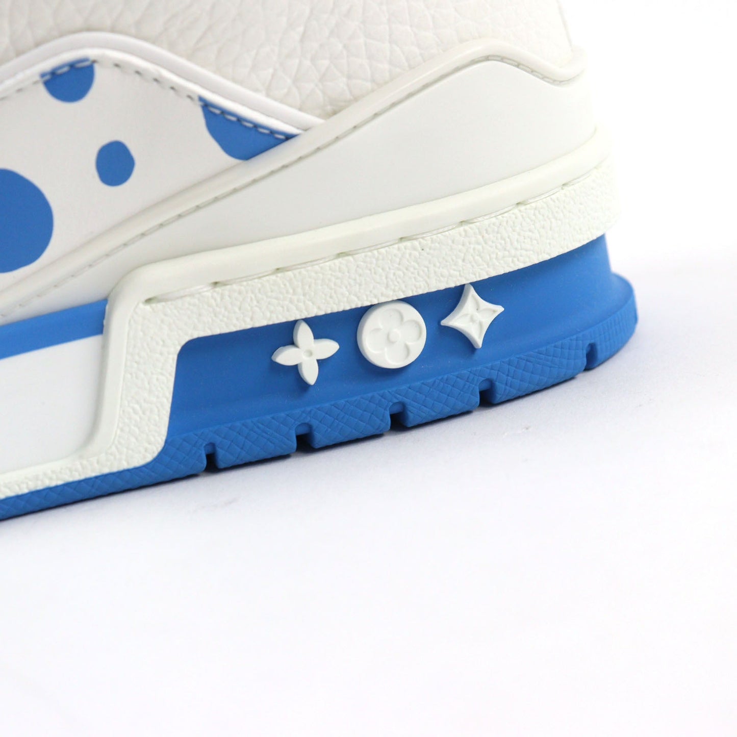 Louis Vuitton Sneakers 1Abd1G Main