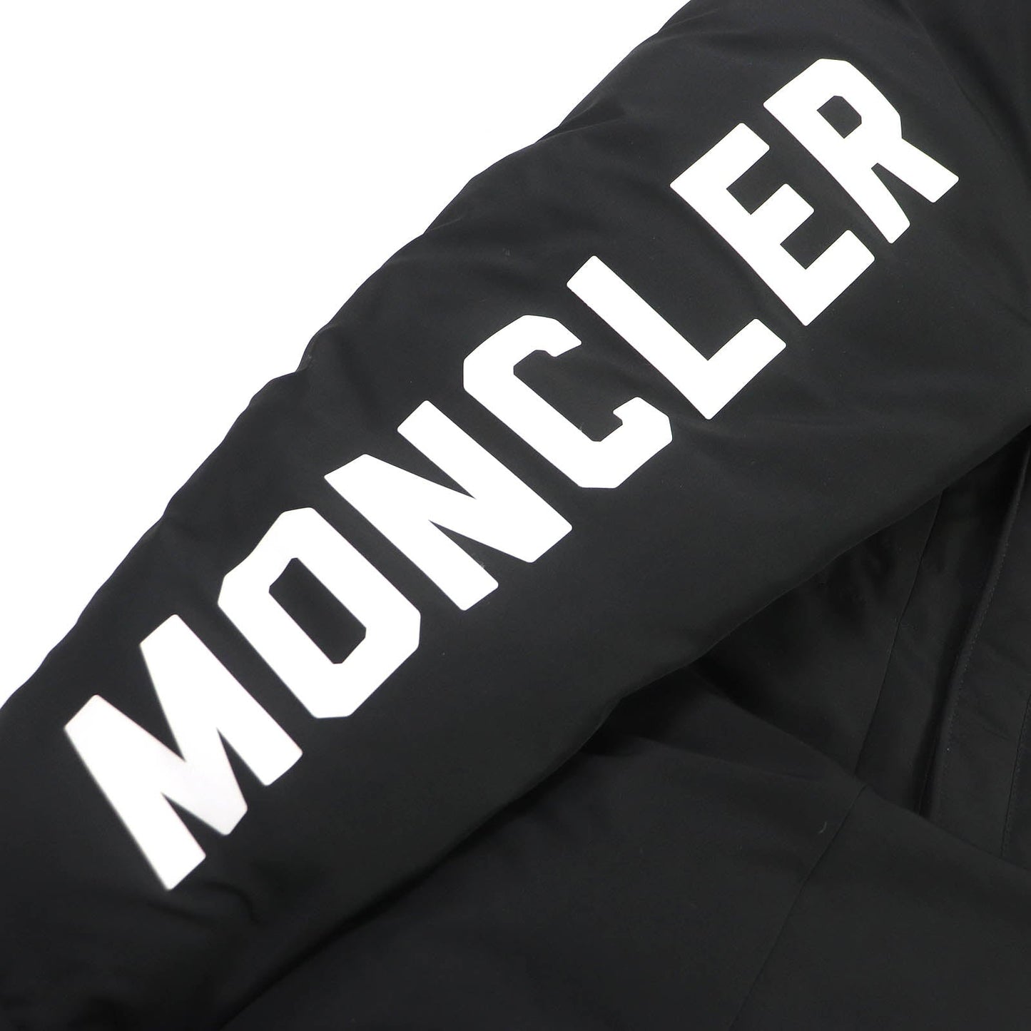 Moncler Down Jacket Outer