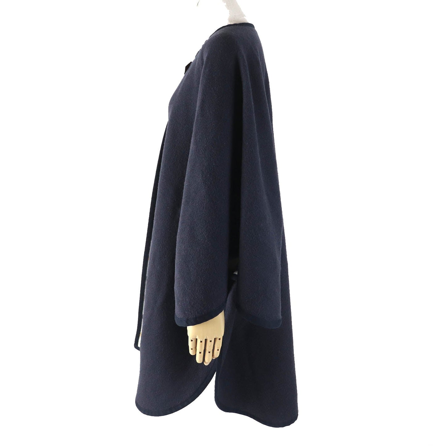 Hermes Poncho Main