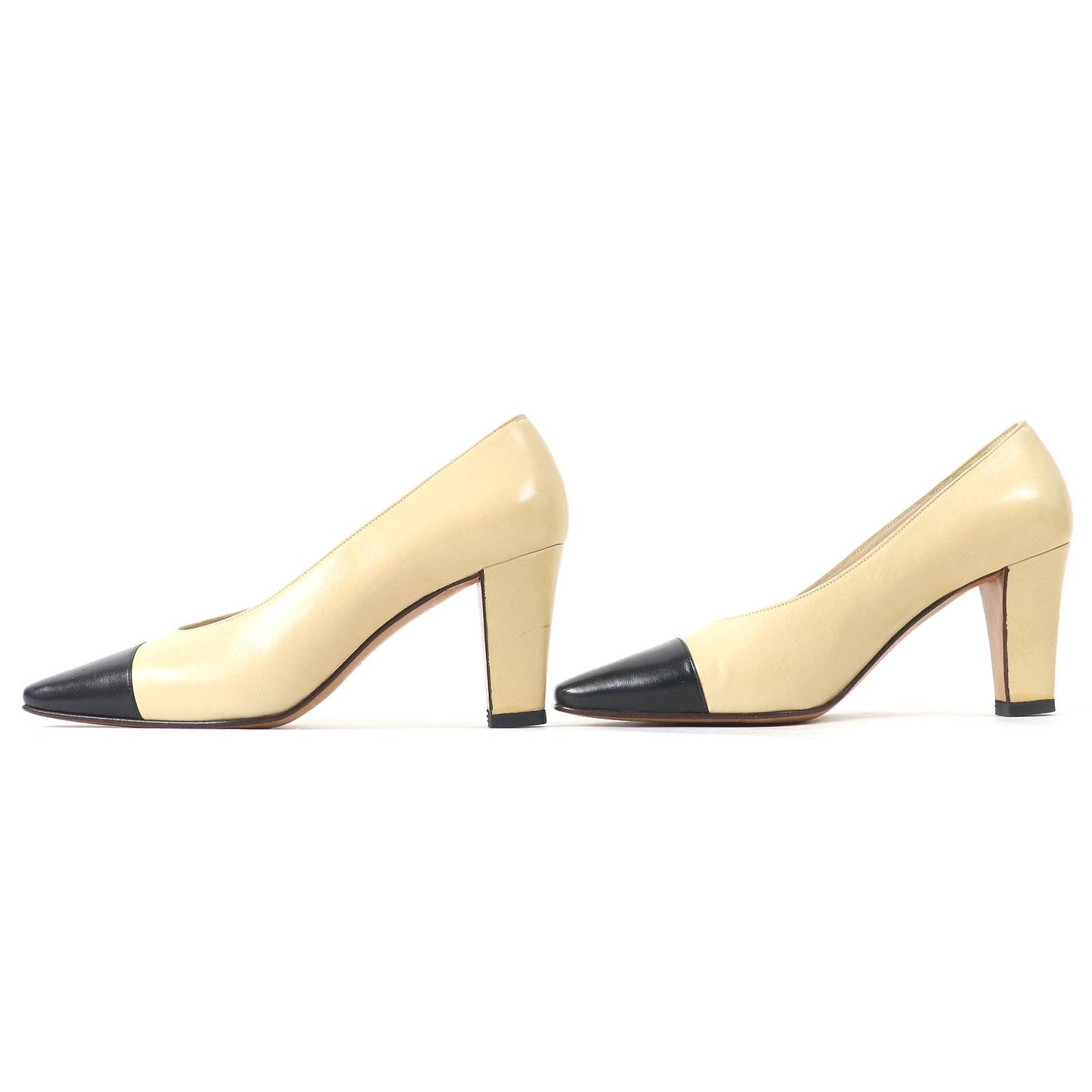 Chanel Pumps Main