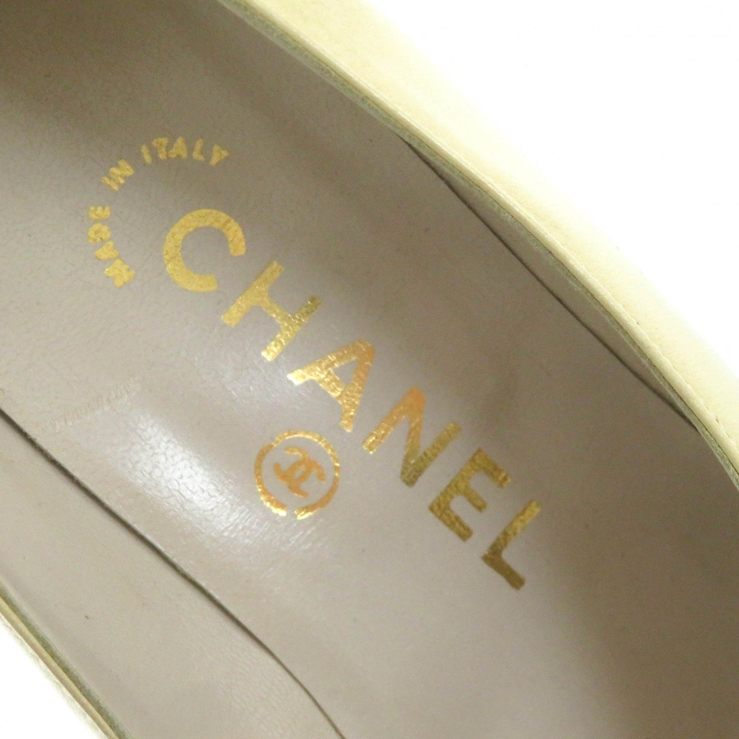Chanel Pumps Main