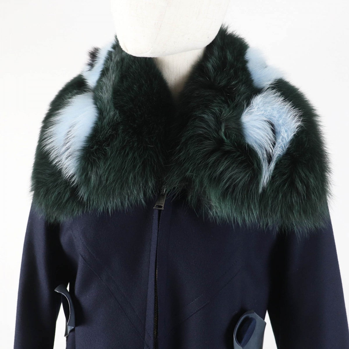 Fendi Coat Ff8246 Outer