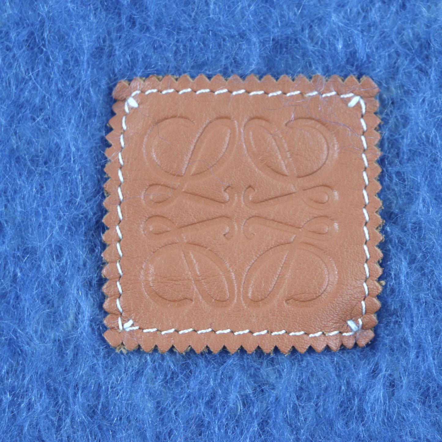 Loewe Scarf Main