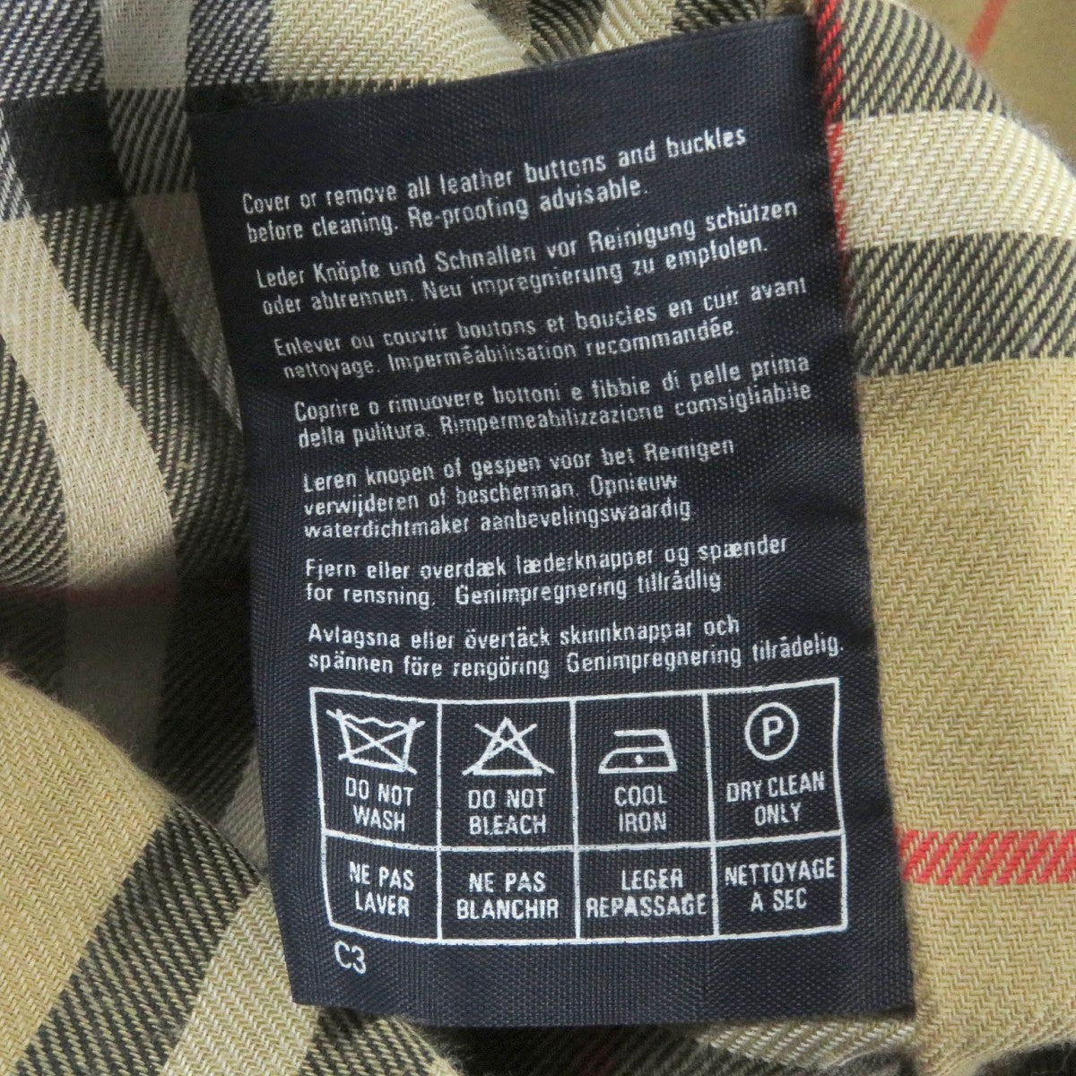 Burberry Stainless Collar Coat Outer