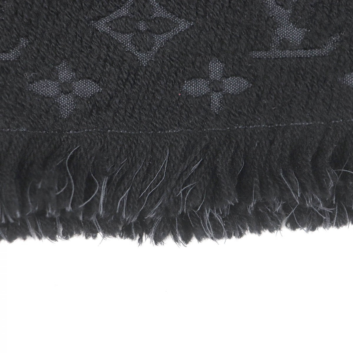 Louis Vuitton Scarf M70520 Main