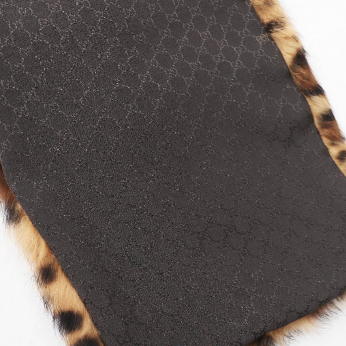 Gucci Scarf 322989 Rabbit Brown Type