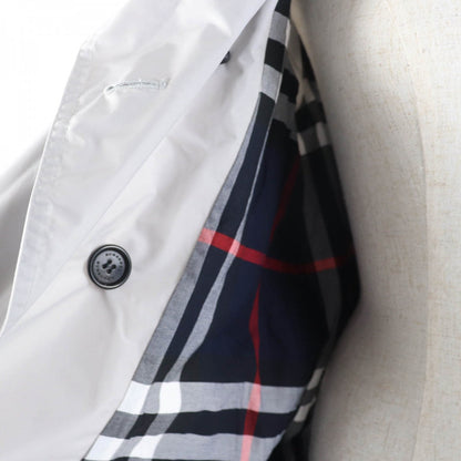 Burberry Trench Coat 8067908 Main