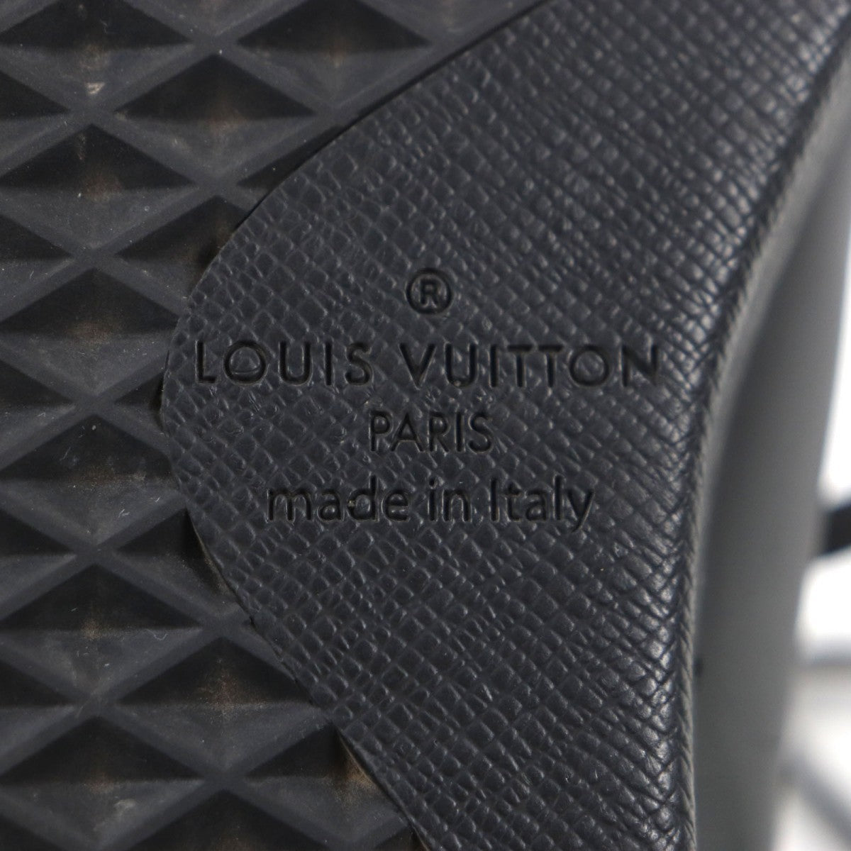 Louis Vuitton Low Cut Sneakers 1A9Jd4 Main