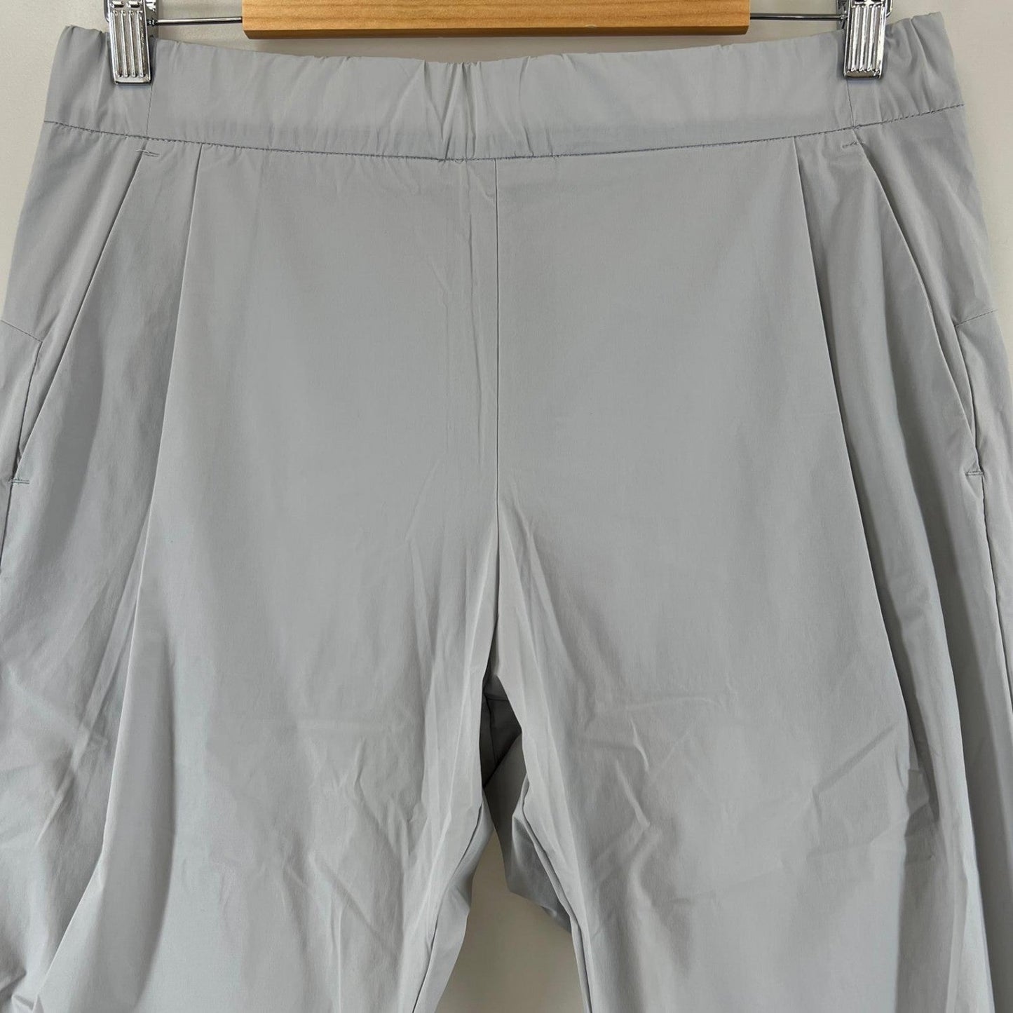 Moncler Pants G10912A77400 Nylon Gray Pantalone 44