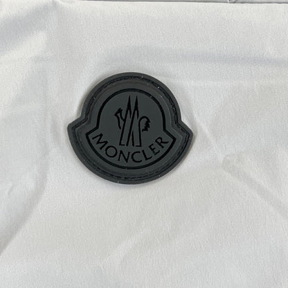 Moncler Pants G10912A77400 Nylon Gray Pantalone 44