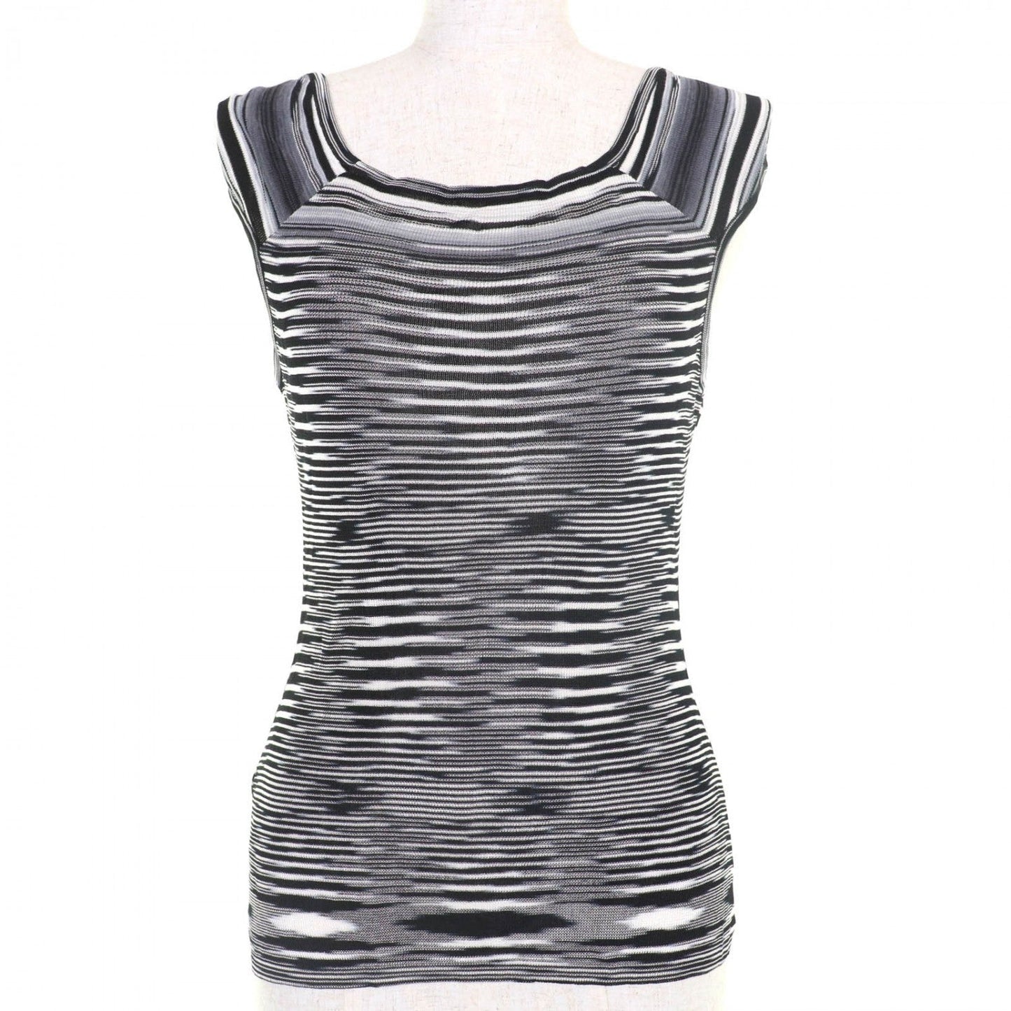 Missoni Ensemble Rayon Black Cardigan 38/Tops 40