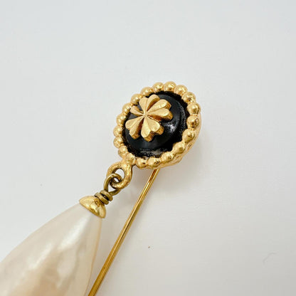 Chanel Brooch Gold Plated Gold